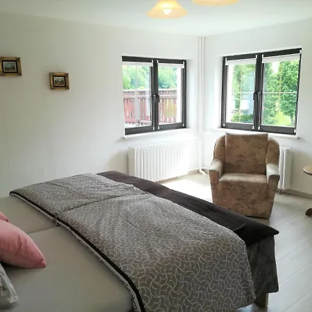 Jump Apartment